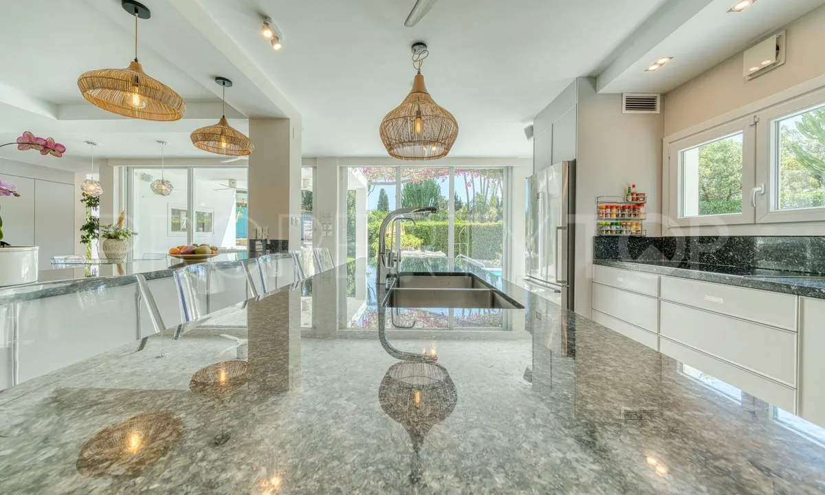 Villa for sale in El Rosario