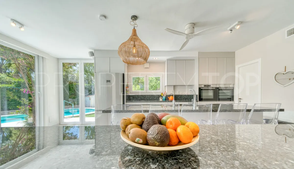 Villa for sale in El Rosario