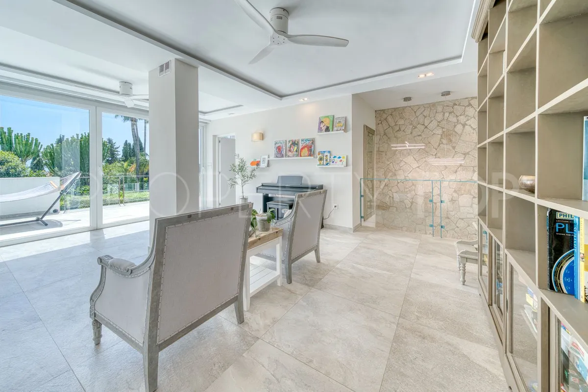 Villa for sale in El Rosario
