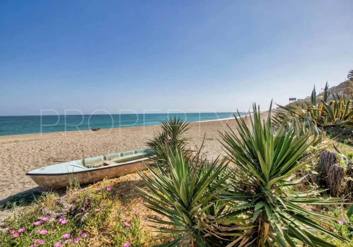 Parcela a la venta en La Duquesa