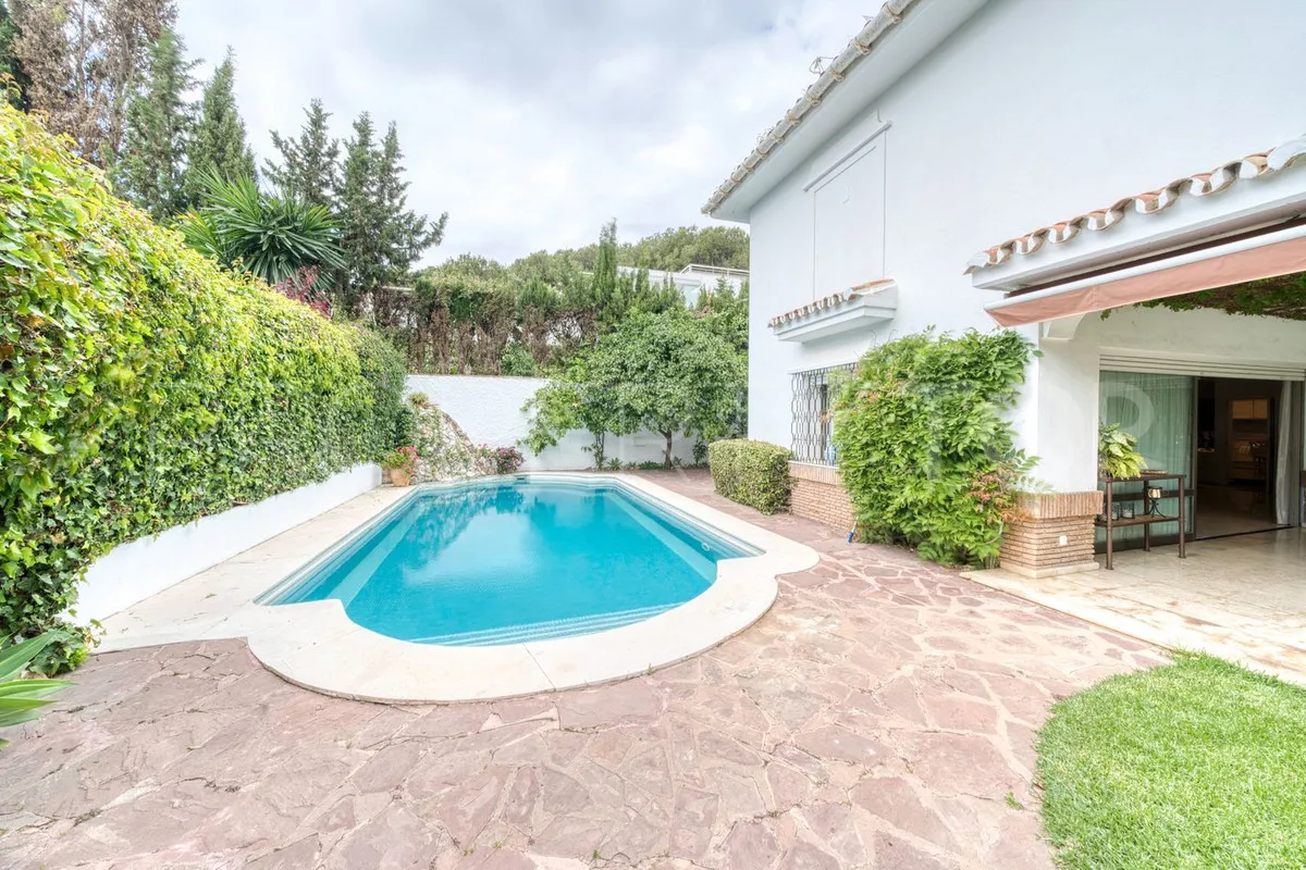 Los Monteros villa for sale
