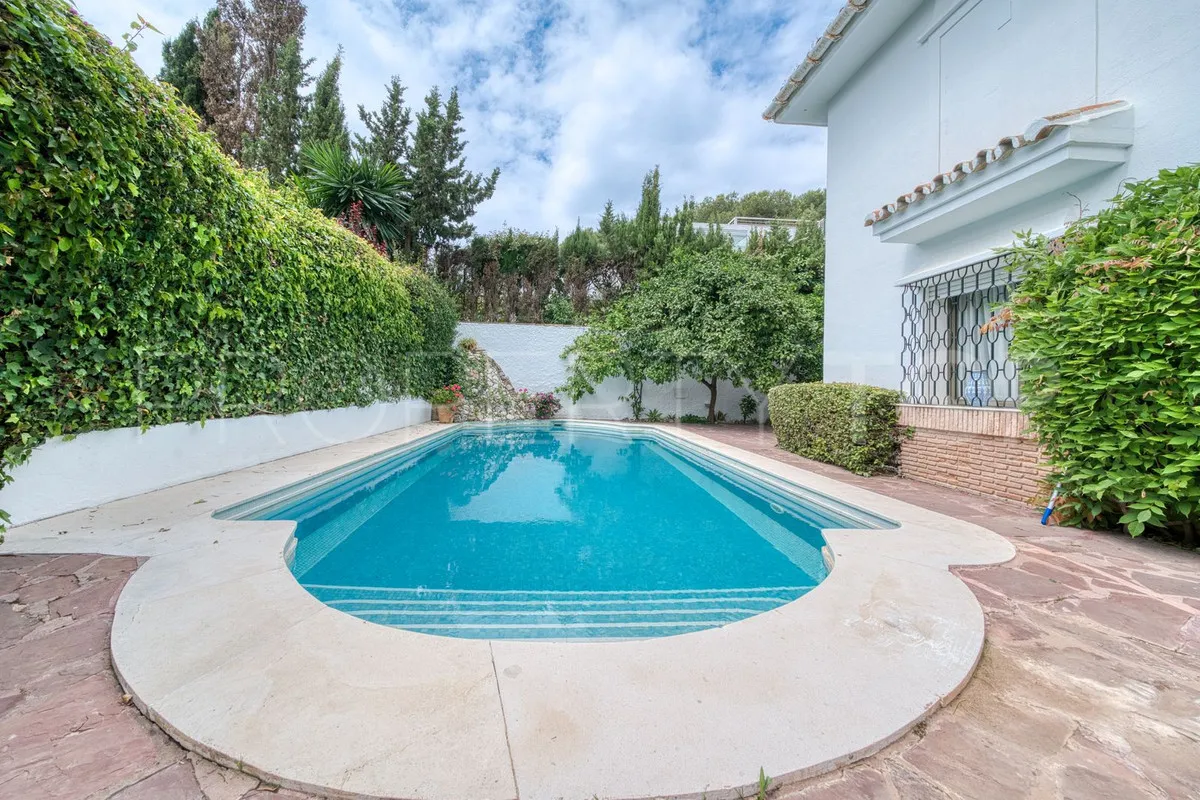 Los Monteros villa for sale
