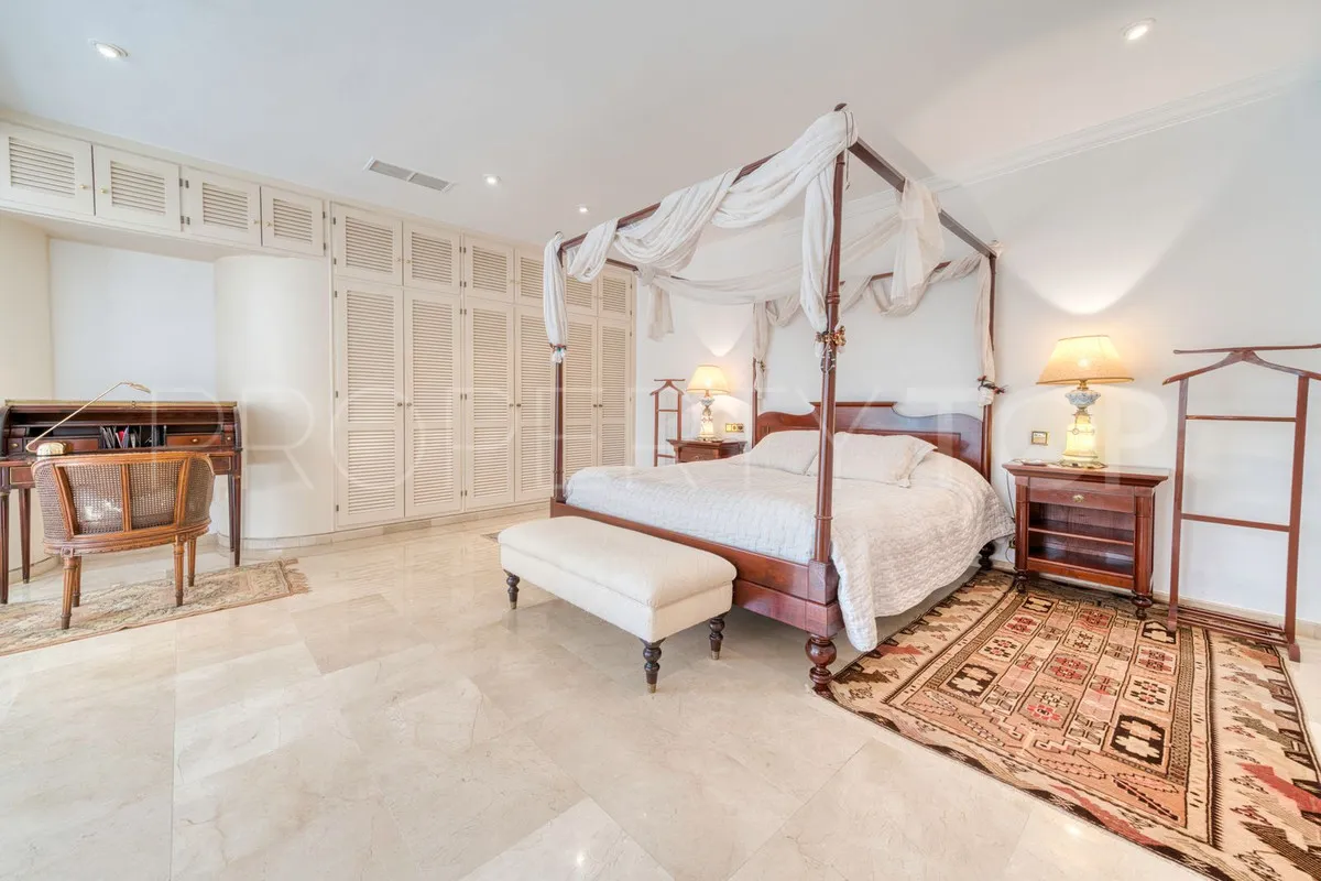 Los Monteros villa for sale