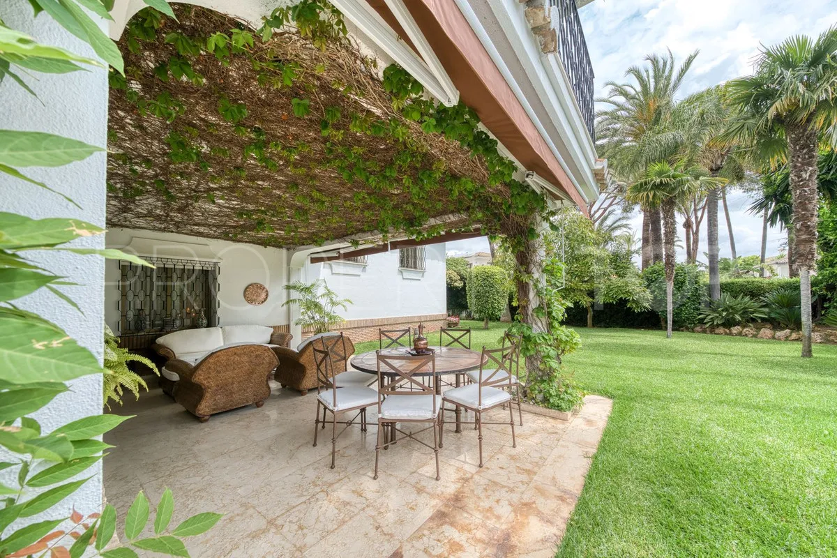 Los Monteros villa for sale