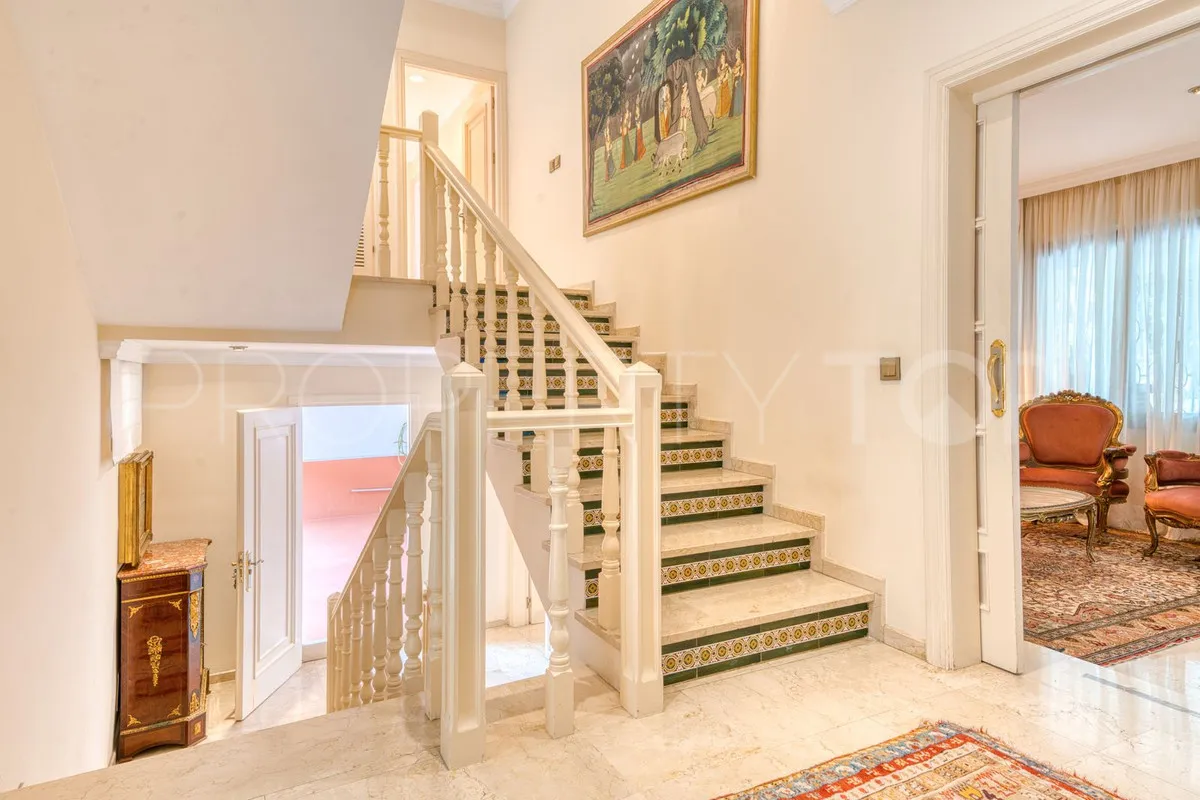 Los Monteros villa for sale