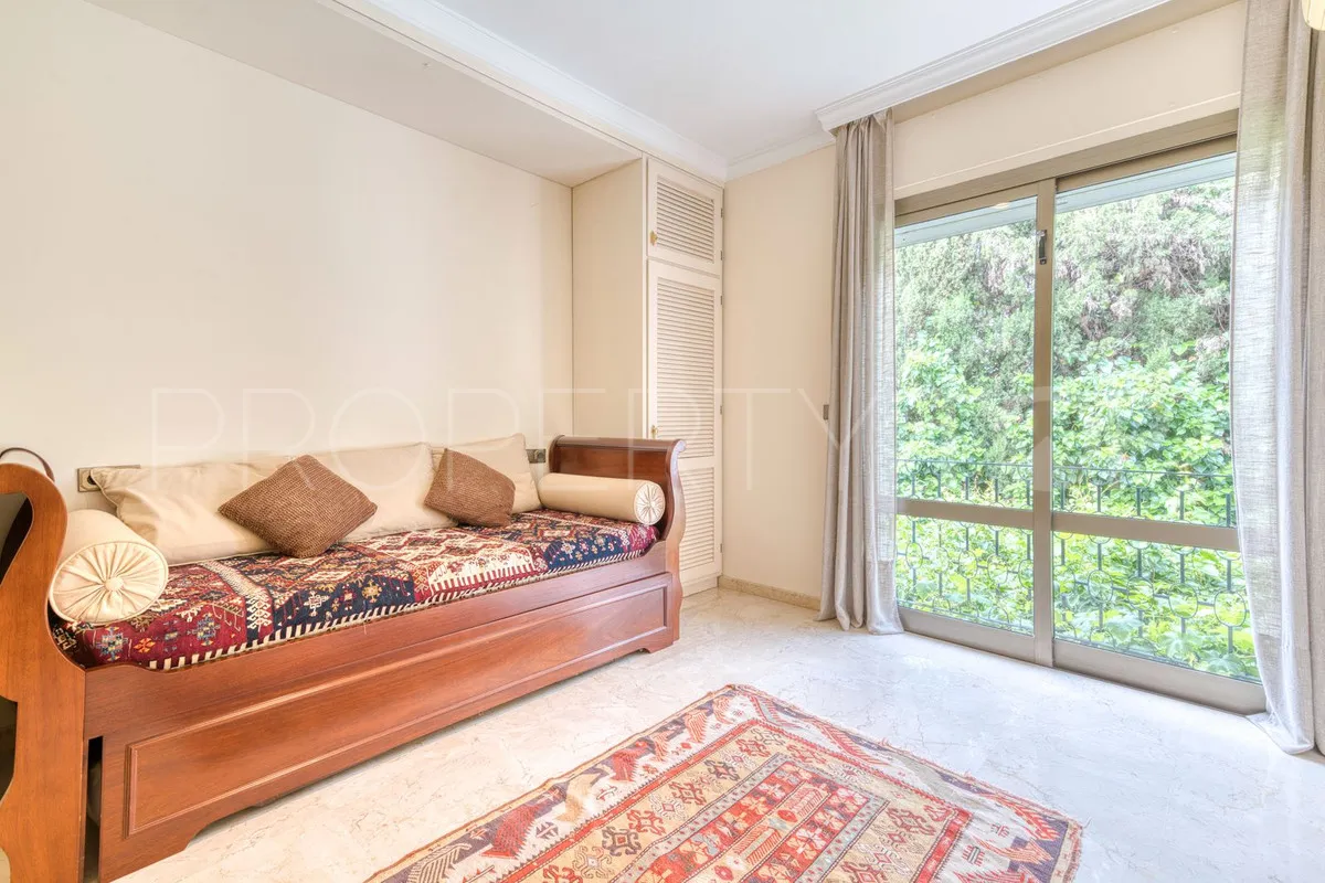 Los Monteros villa for sale