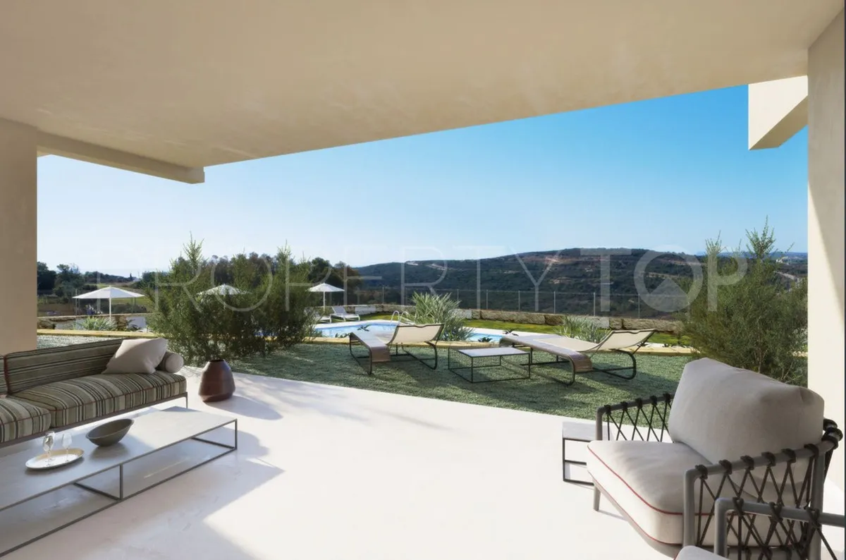Estepona ground floor apartment for sale