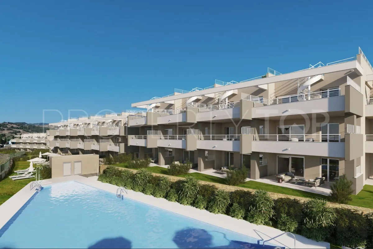 Estepona ground floor apartment for sale