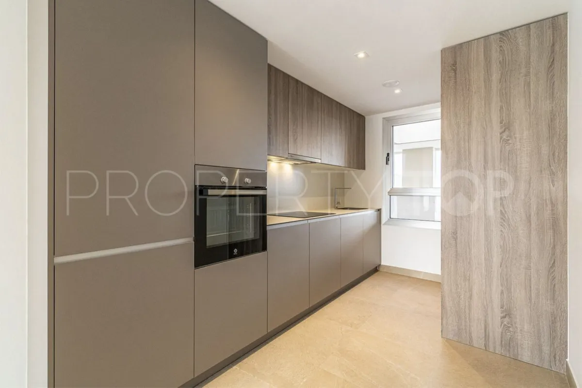 Estepona ground floor apartment for sale