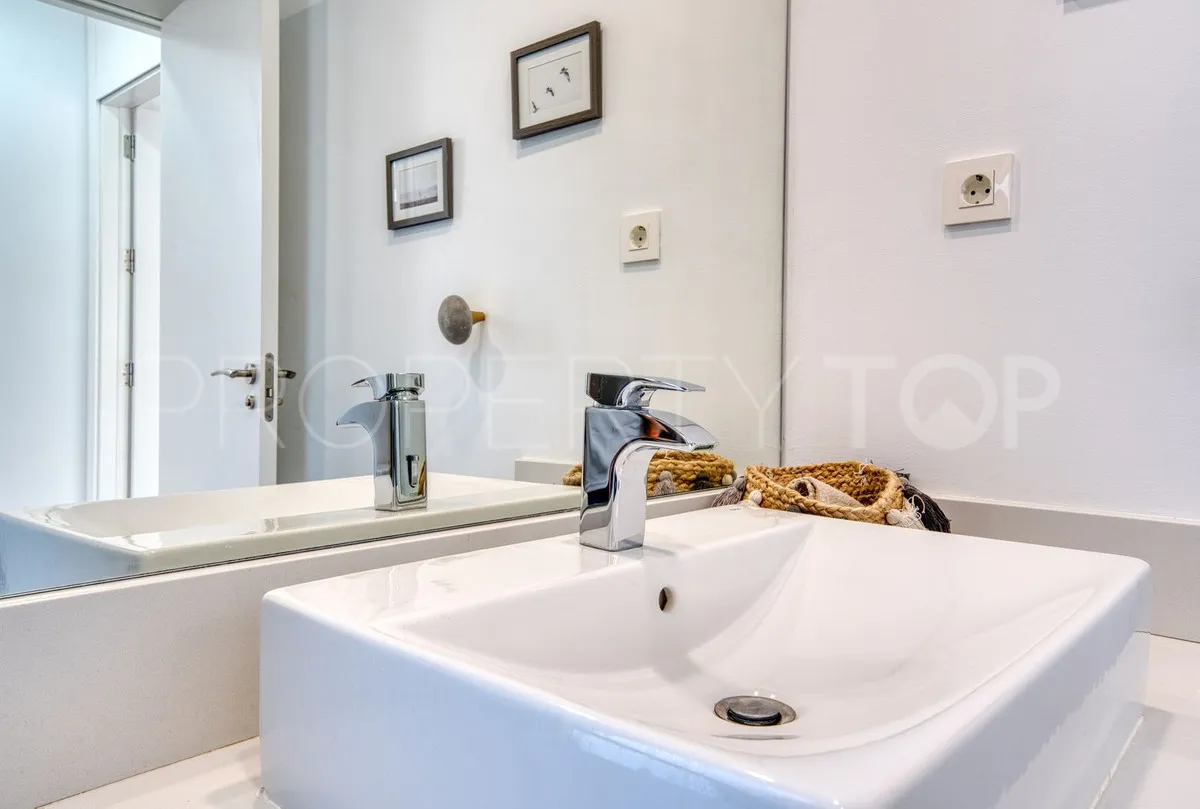 Adosado a la venta con 3 dormitorios en Estepona