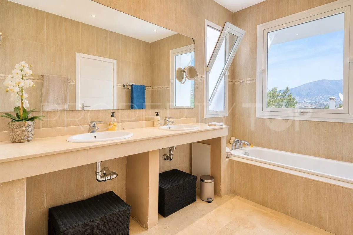For sale La Cala Golf Resort villa