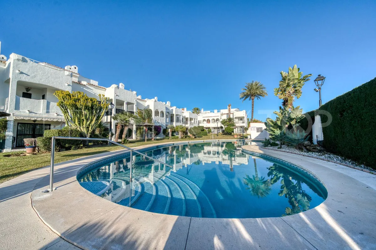 3 bedrooms town house in Bel Air for sale