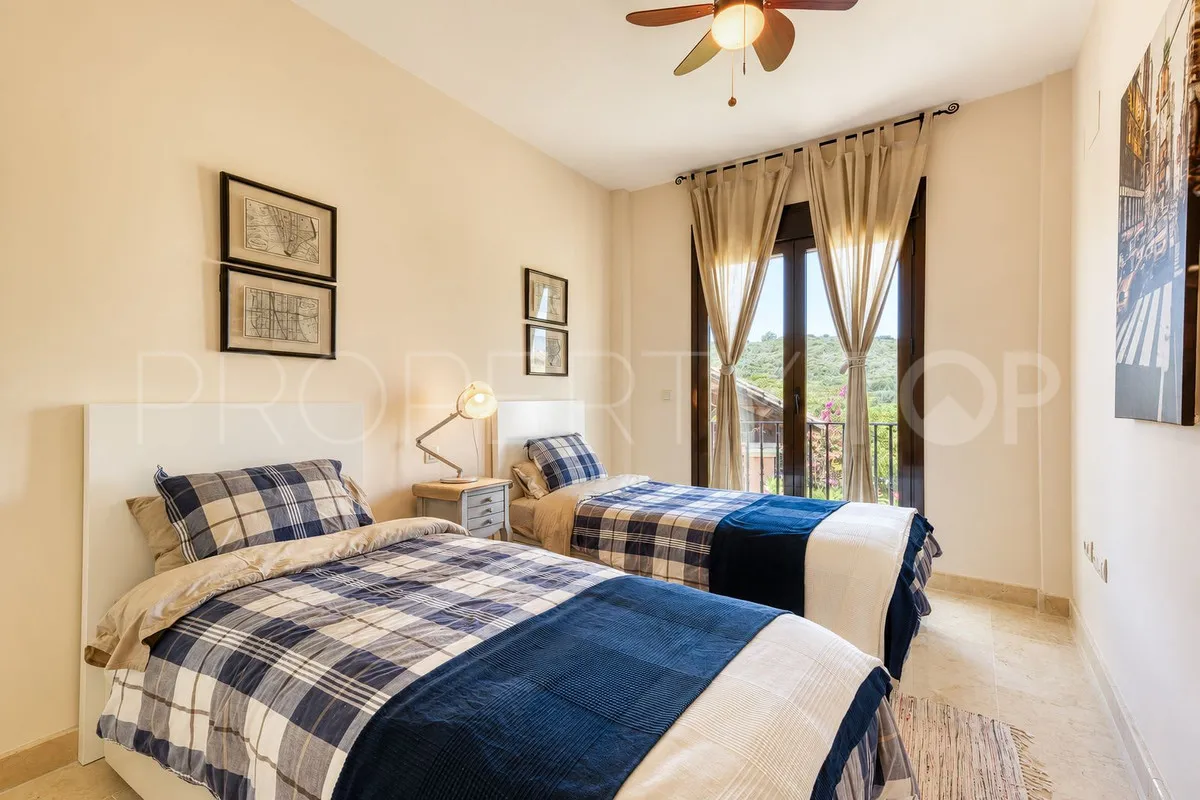 For sale 3 bedrooms town house in Estepona