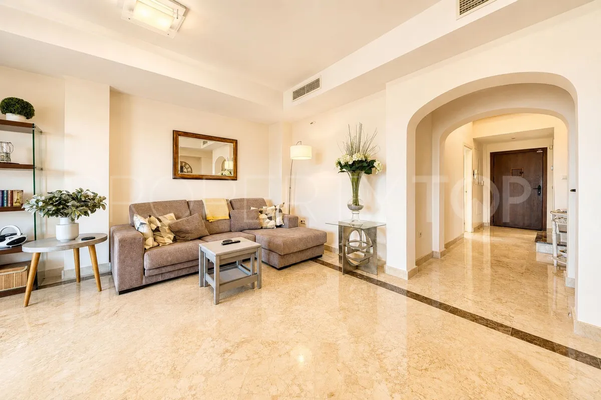 For sale 3 bedrooms town house in Estepona