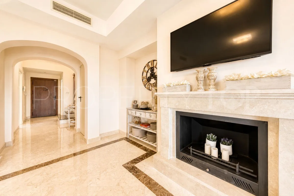 For sale 3 bedrooms town house in Estepona