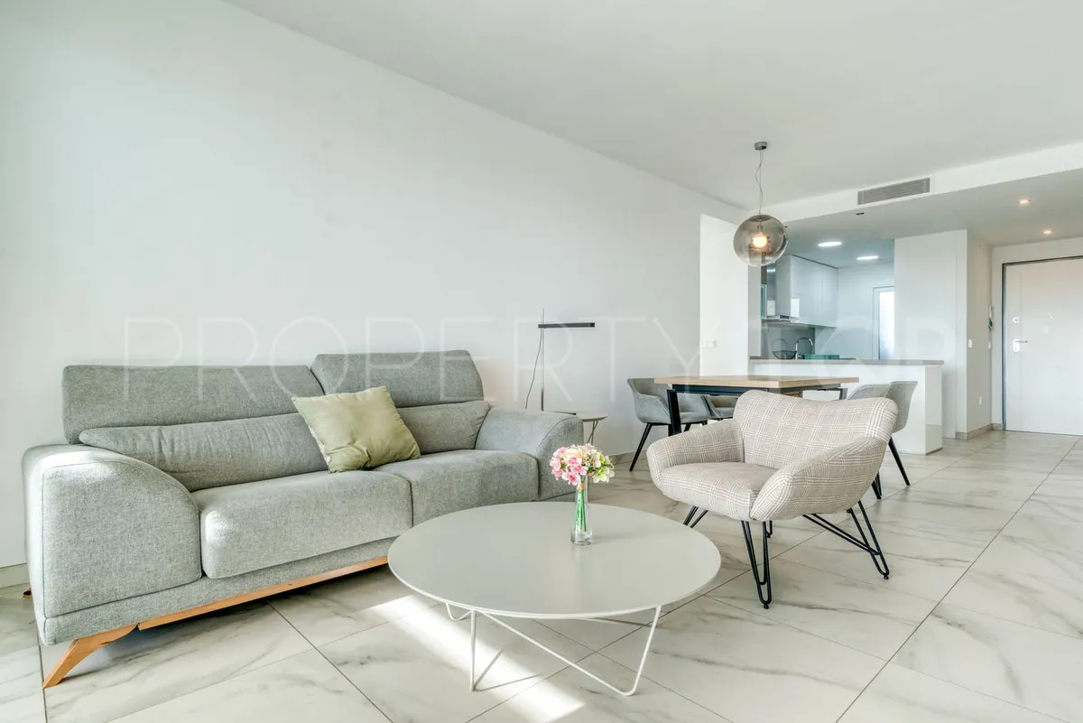 2 bedrooms penthouse in Estepona for sale