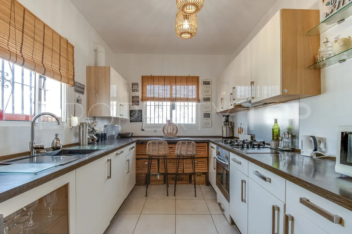 For sale Cala de Mijas villa with 4 bedrooms