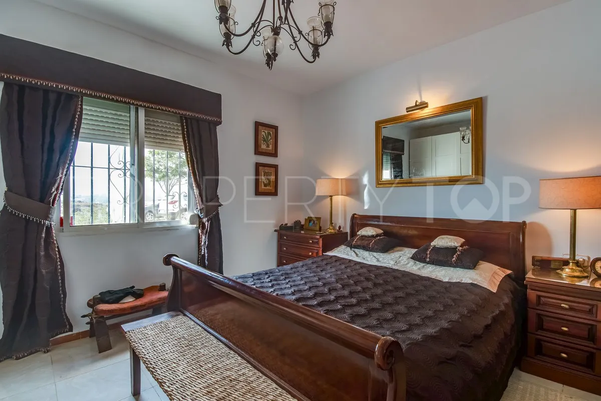 For sale Cala de Mijas villa with 4 bedrooms