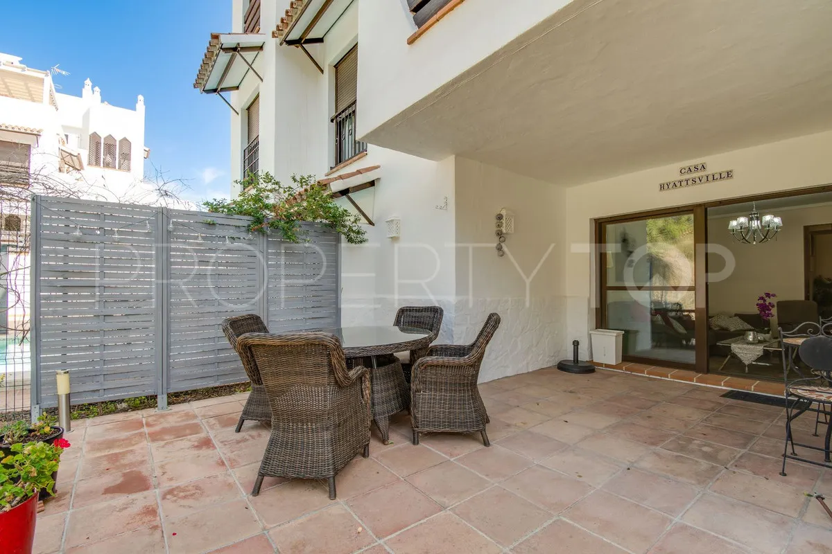 Apartamento planta baja en venta en New Golden Mile