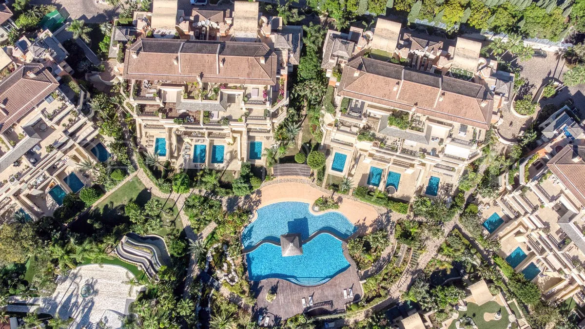 Apartamento a la venta en Marbella - Puerto Banus con 6 dormitorios