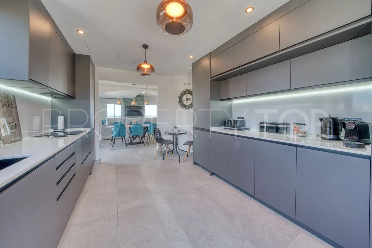 Se vende apartamento en San Roque de 3 dormitorios