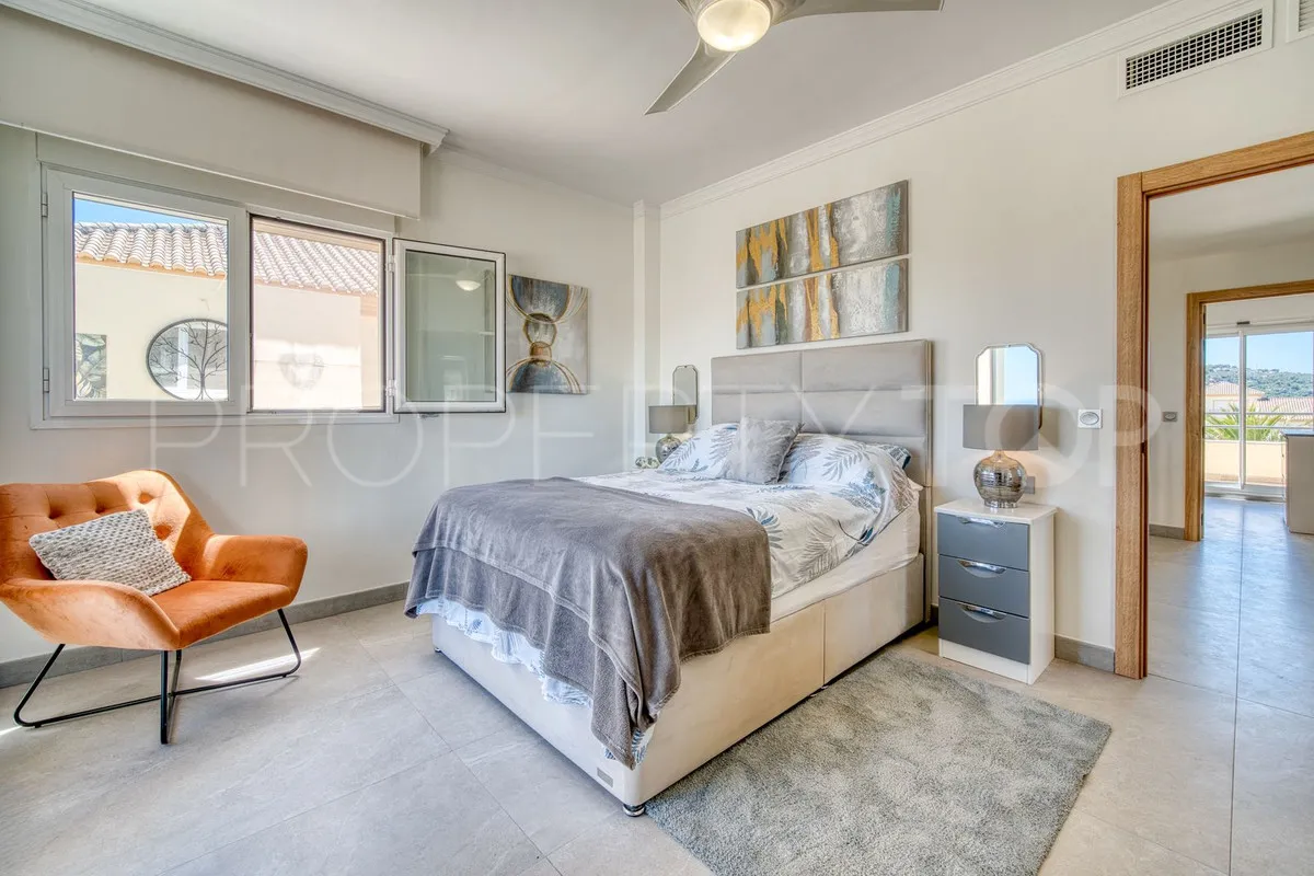 Se vende apartamento en San Roque de 3 dormitorios
