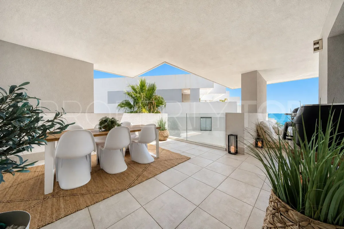 Apartamento a la venta de 3 dormitorios en La Duquesa