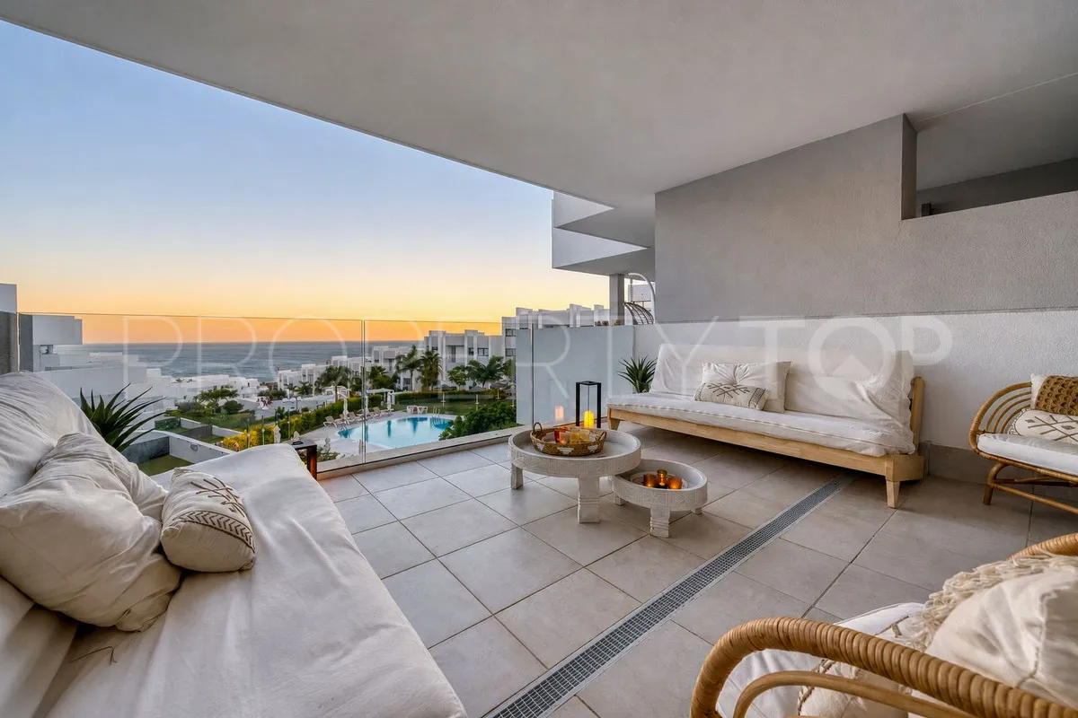 Apartamento a la venta de 3 dormitorios en La Duquesa