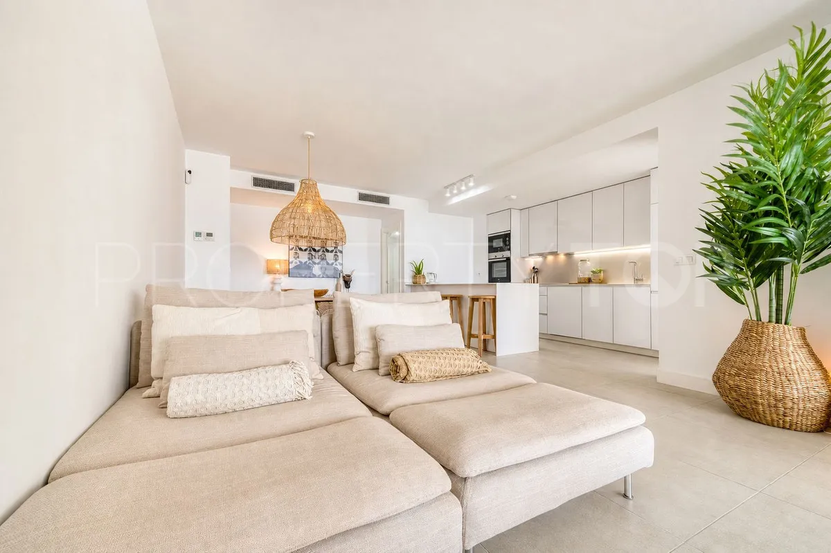 Apartamento a la venta de 3 dormitorios en La Duquesa
