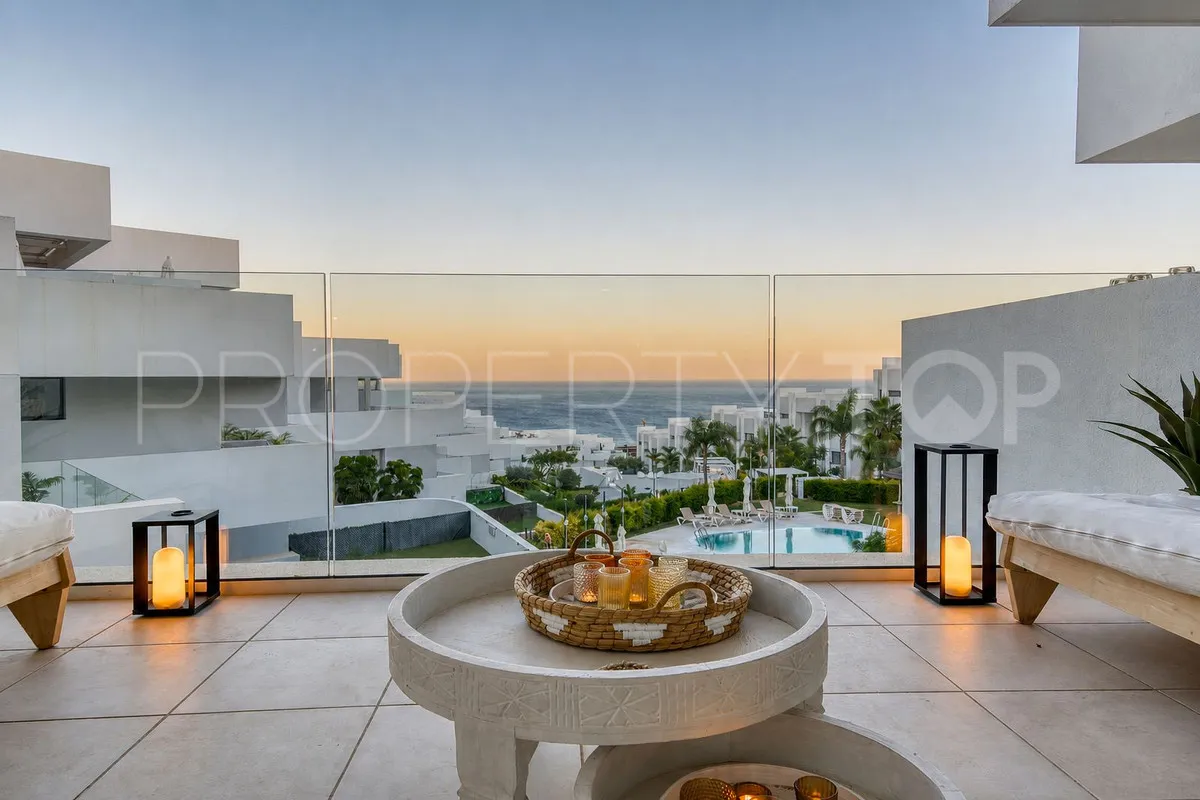 Apartamento a la venta de 3 dormitorios en La Duquesa