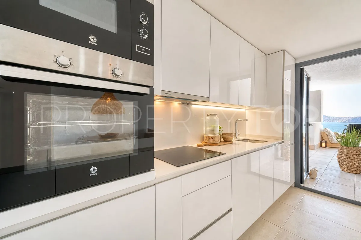 Apartamento a la venta de 3 dormitorios en La Duquesa