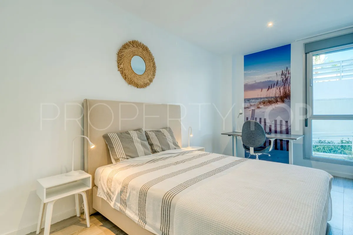 Se vende apartamento planta baja en Estepona