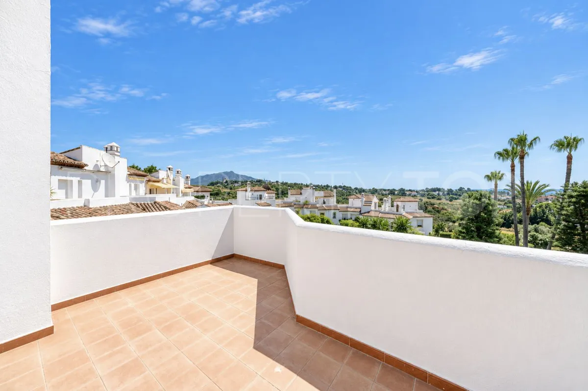 For sale Bel Air town house with 3 bedrooms