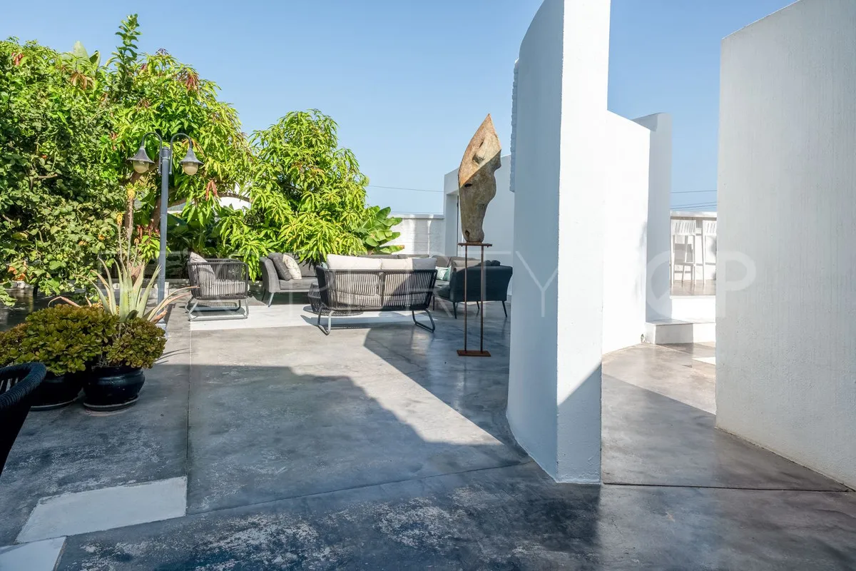 Casares Playa villa for sale