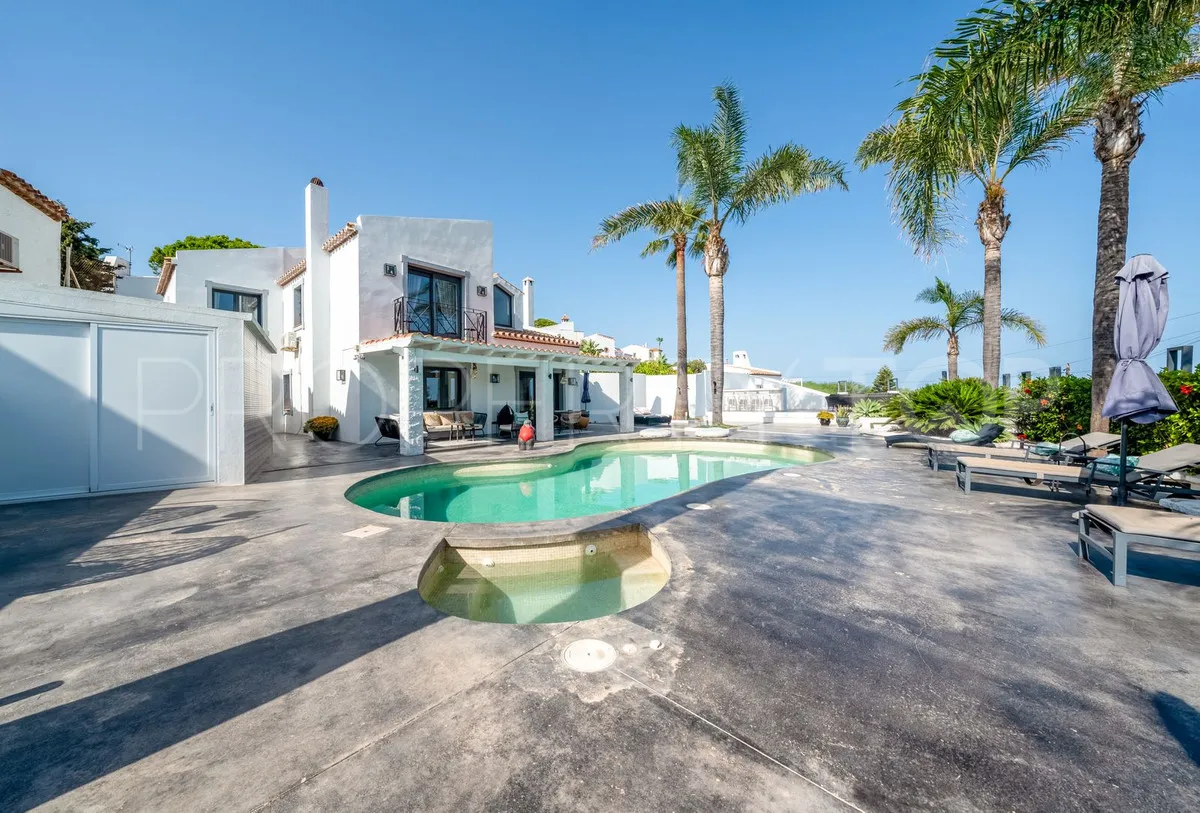 Casares Playa villa for sale