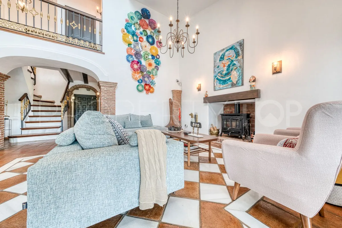 Casares Playa villa for sale