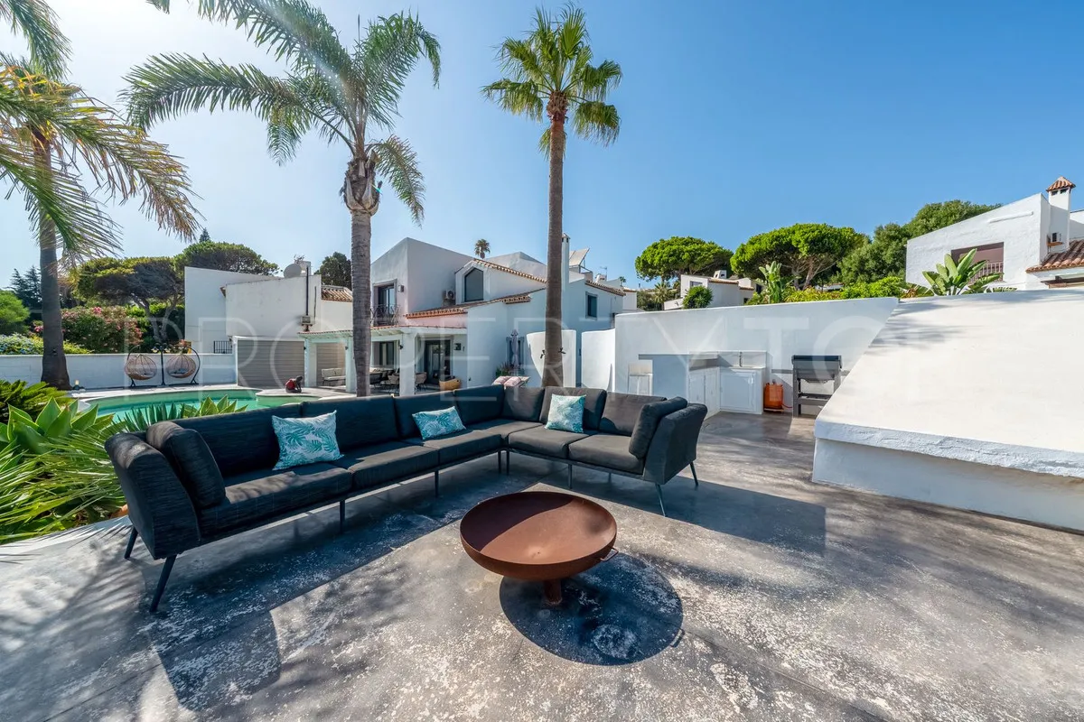 Casares Playa villa for sale