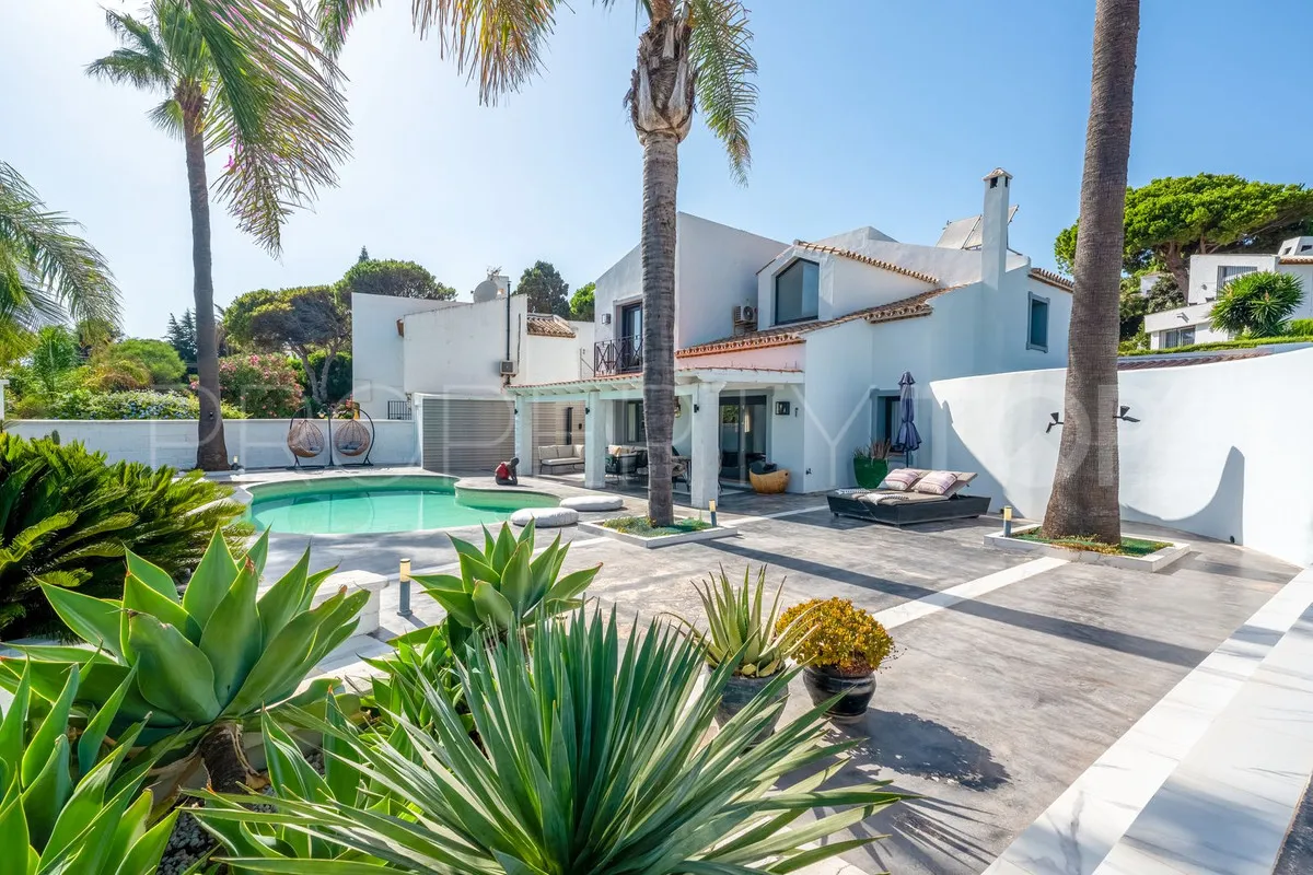 Casares Playa villa for sale