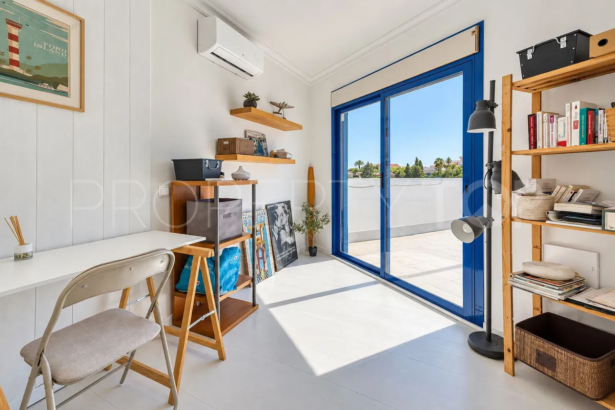 Cerros del Aguila, villa en venta con 4 dormitorios