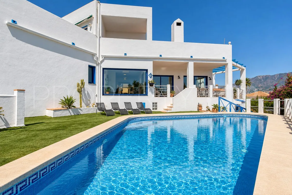 Cerros del Aguila, villa en venta con 4 dormitorios