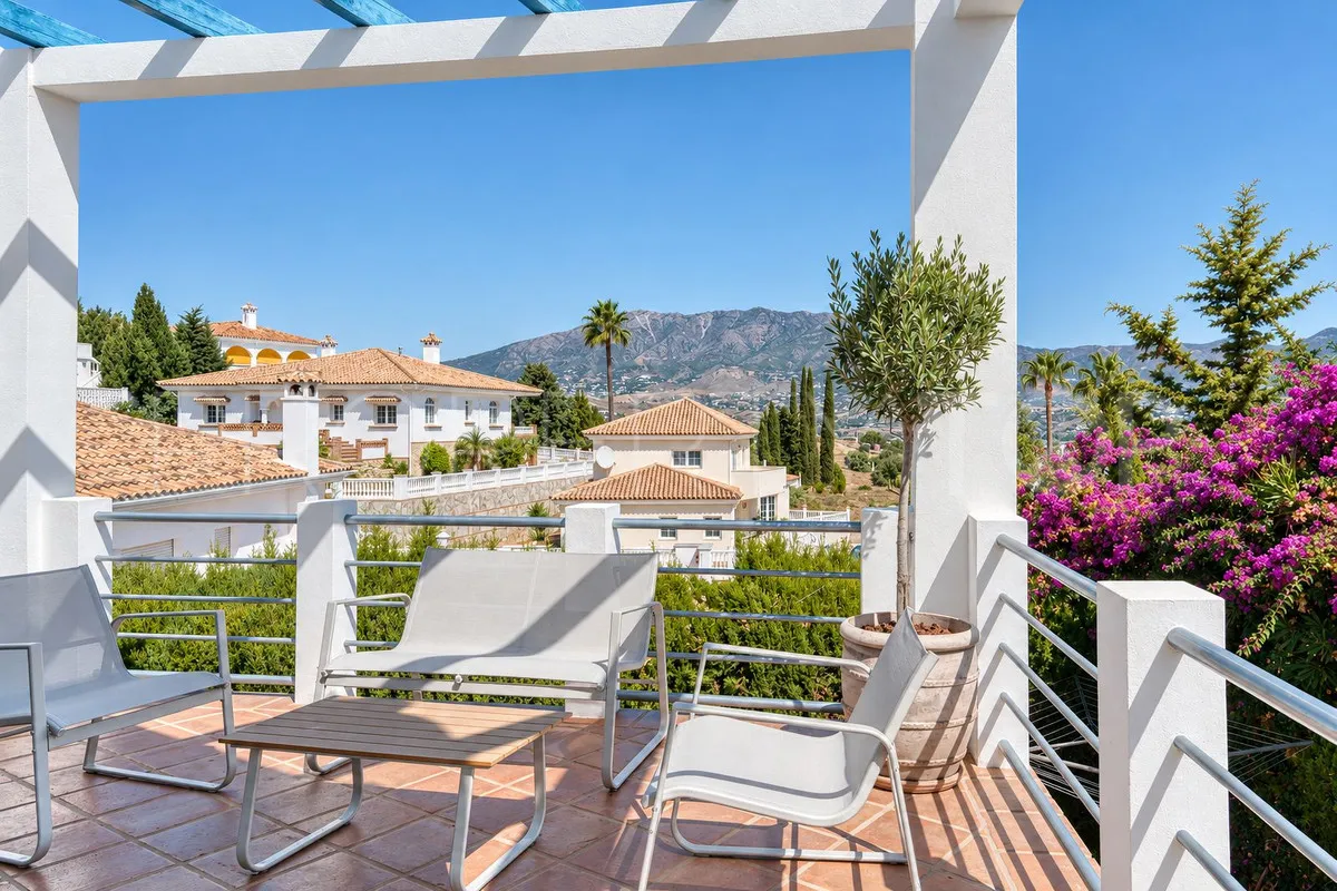 Cerros del Aguila, villa en venta con 4 dormitorios