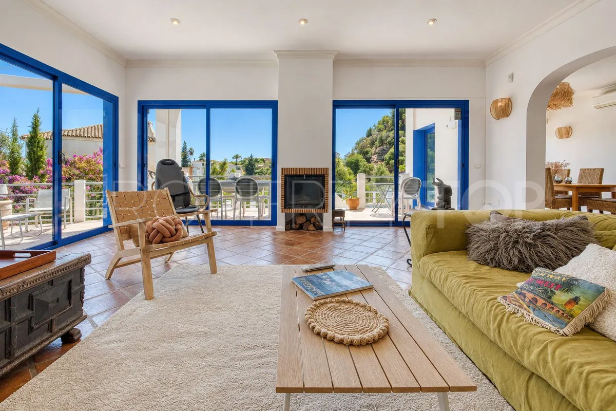 Cerros del Aguila, villa en venta con 4 dormitorios