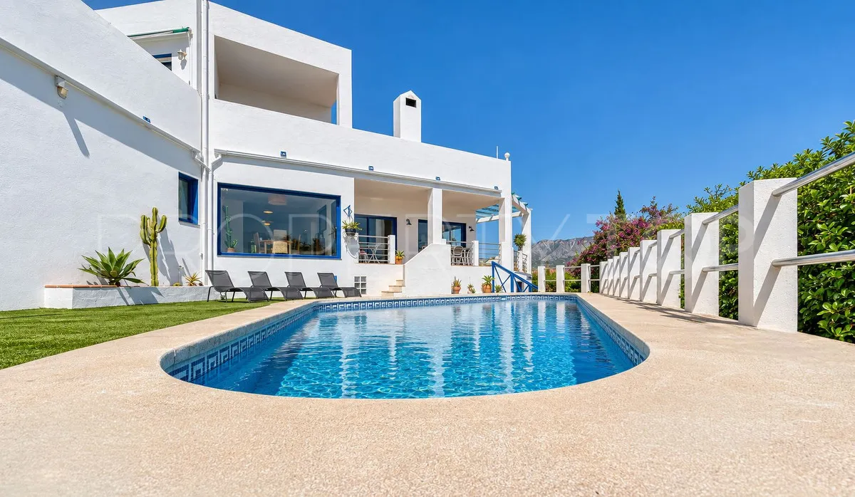 Cerros del Aguila, villa en venta con 4 dormitorios