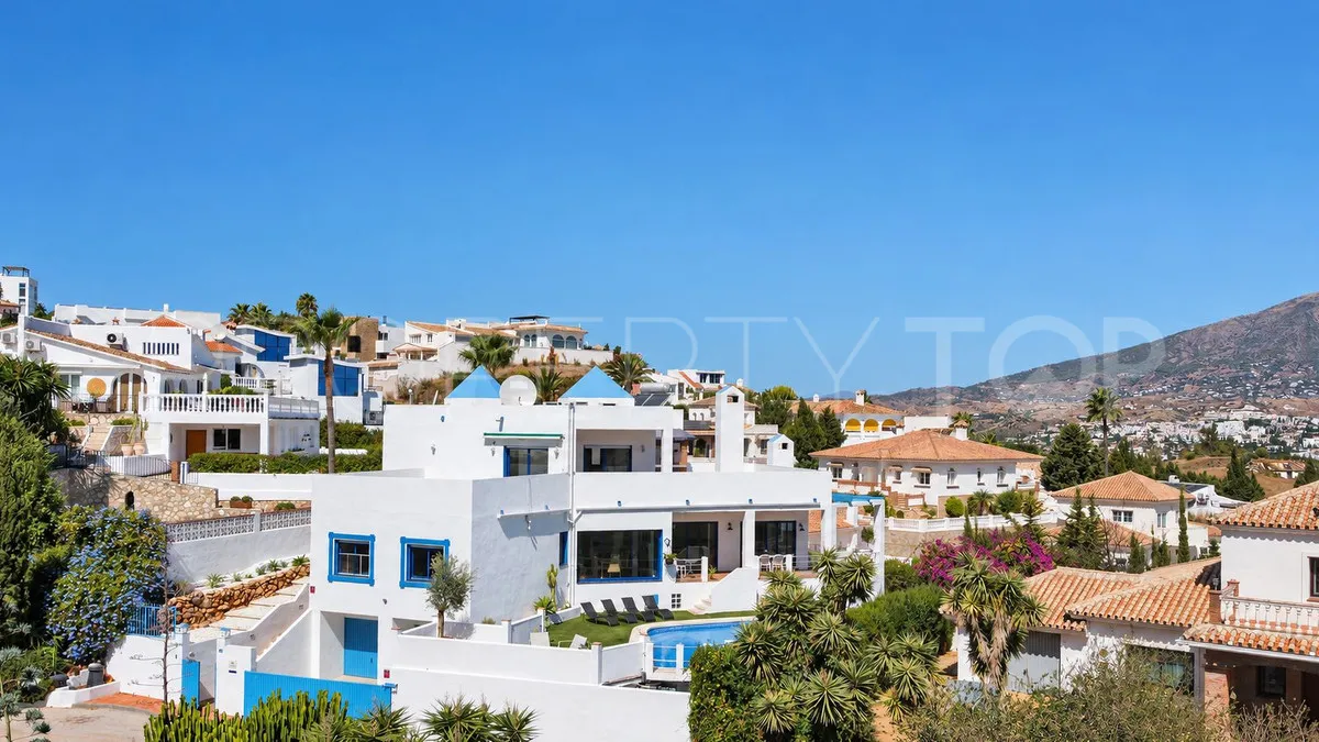 Cerros del Aguila, villa en venta con 4 dormitorios