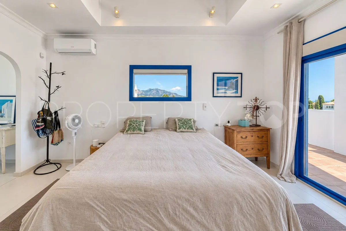 Cerros del Aguila, villa en venta con 4 dormitorios