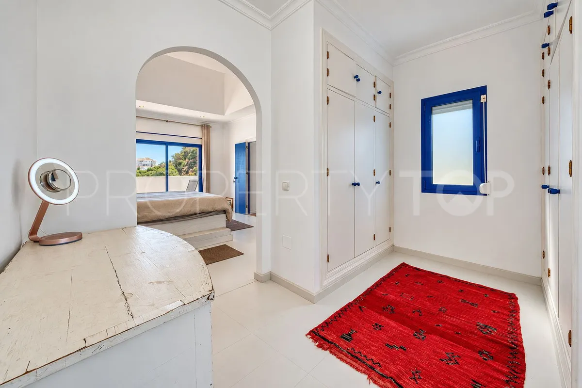 Cerros del Aguila, villa en venta con 4 dormitorios