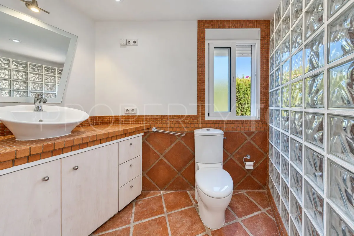 Cerros del Aguila, villa en venta con 4 dormitorios