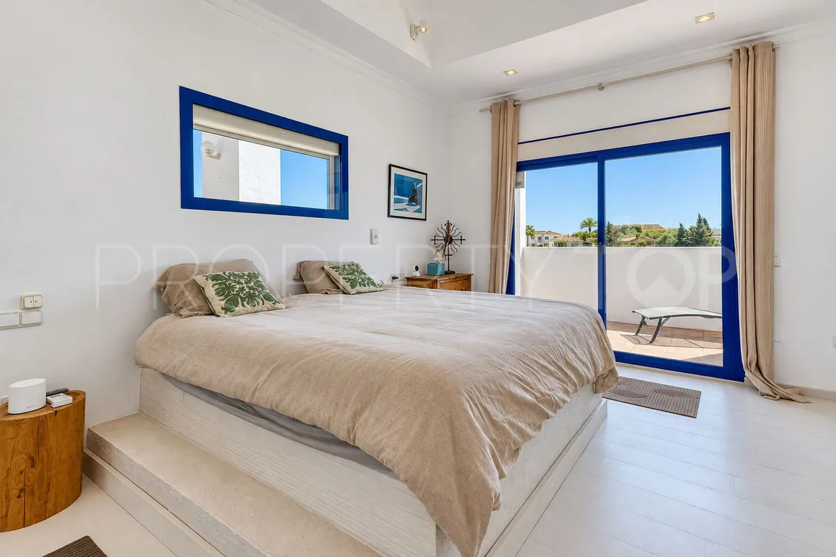 Cerros del Aguila, villa en venta con 4 dormitorios