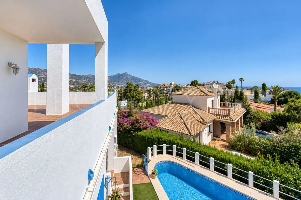 Cerros del Aguila, villa en venta con 4 dormitorios