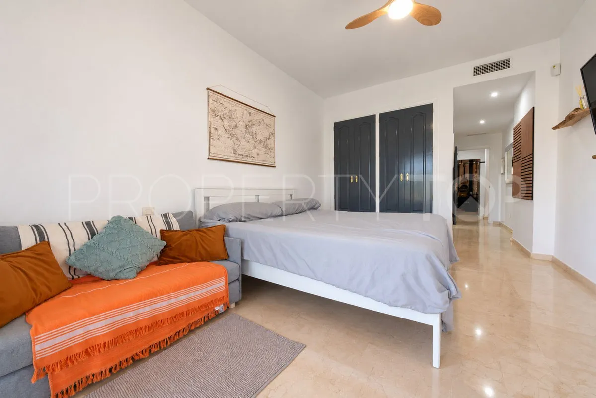 For sale Estepona apartment